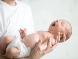 Penyebab Hipoglikemia pada Bayi Baru Lahir